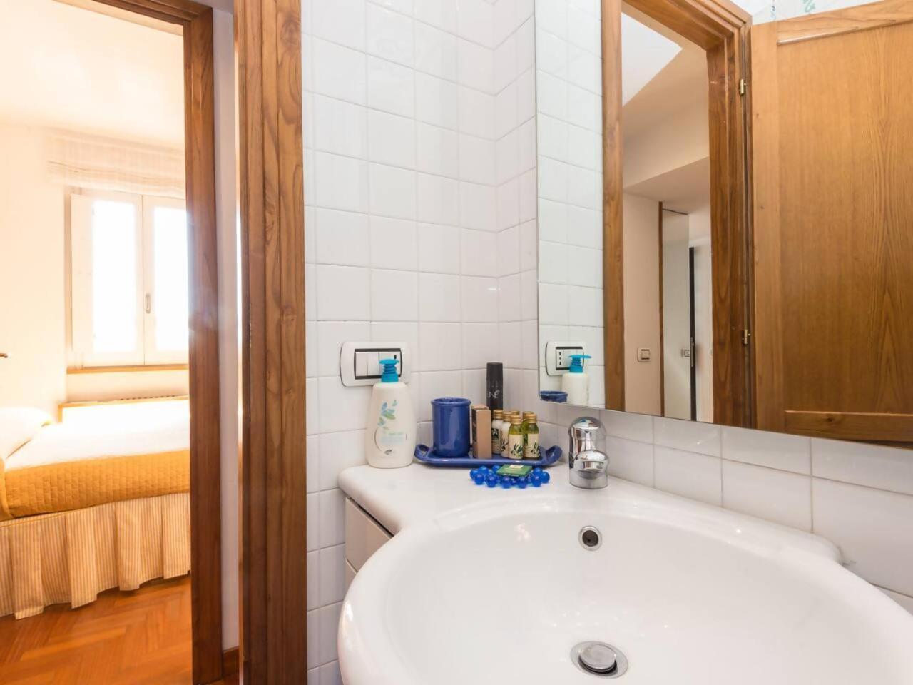 Trevi Luxury With Terrace Apartment Roma Ngoại thất bức ảnh
